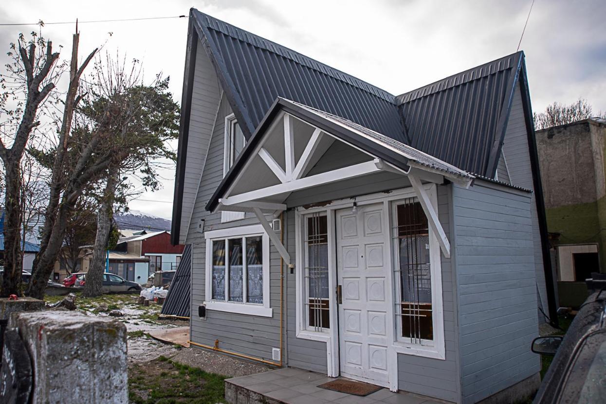 Holger Sofus Bed & Breakfast Ushuaia Exterior photo